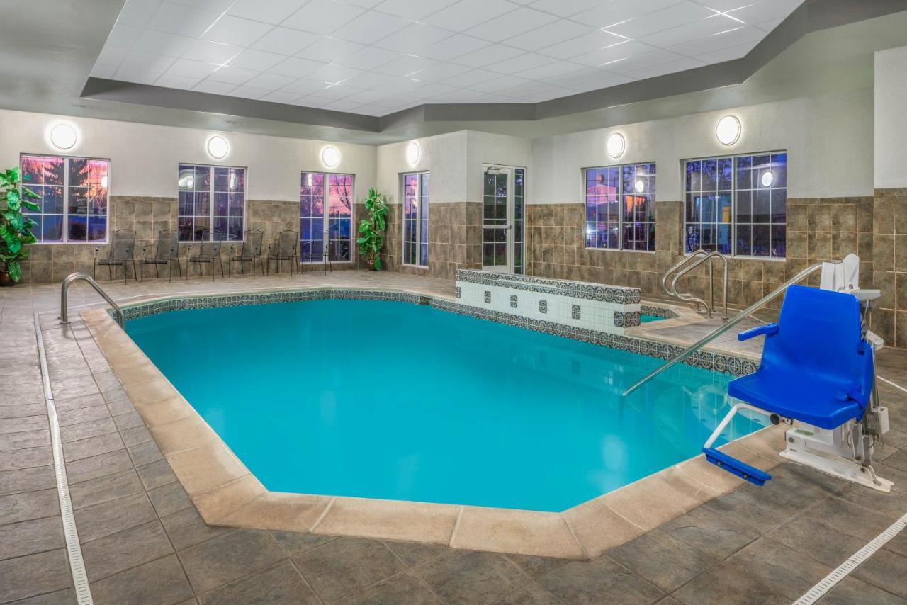 La Quinta Inn & Suites By Wyndham Loveland Estes Park Buitenkant foto