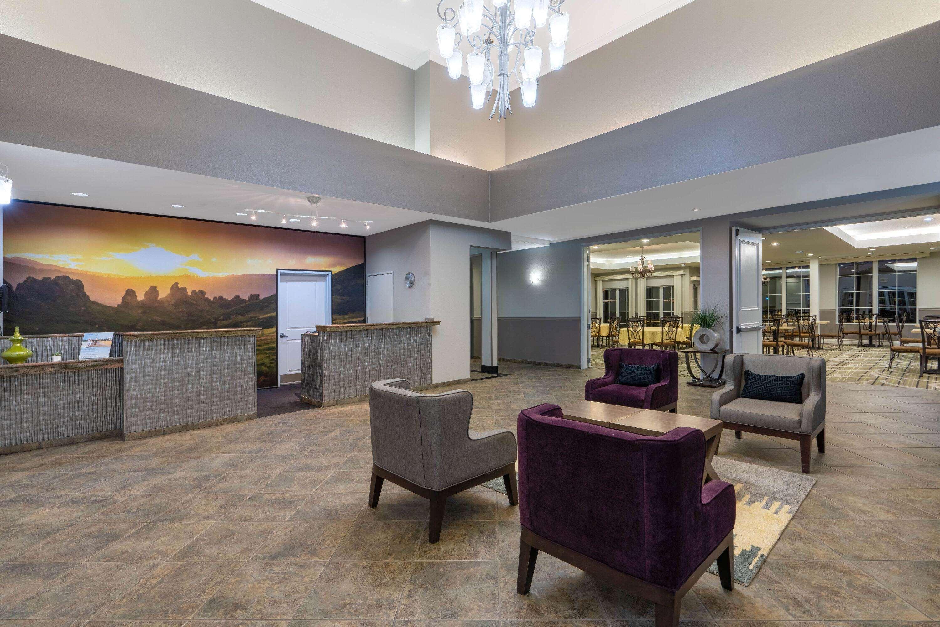La Quinta Inn & Suites By Wyndham Loveland Estes Park Buitenkant foto